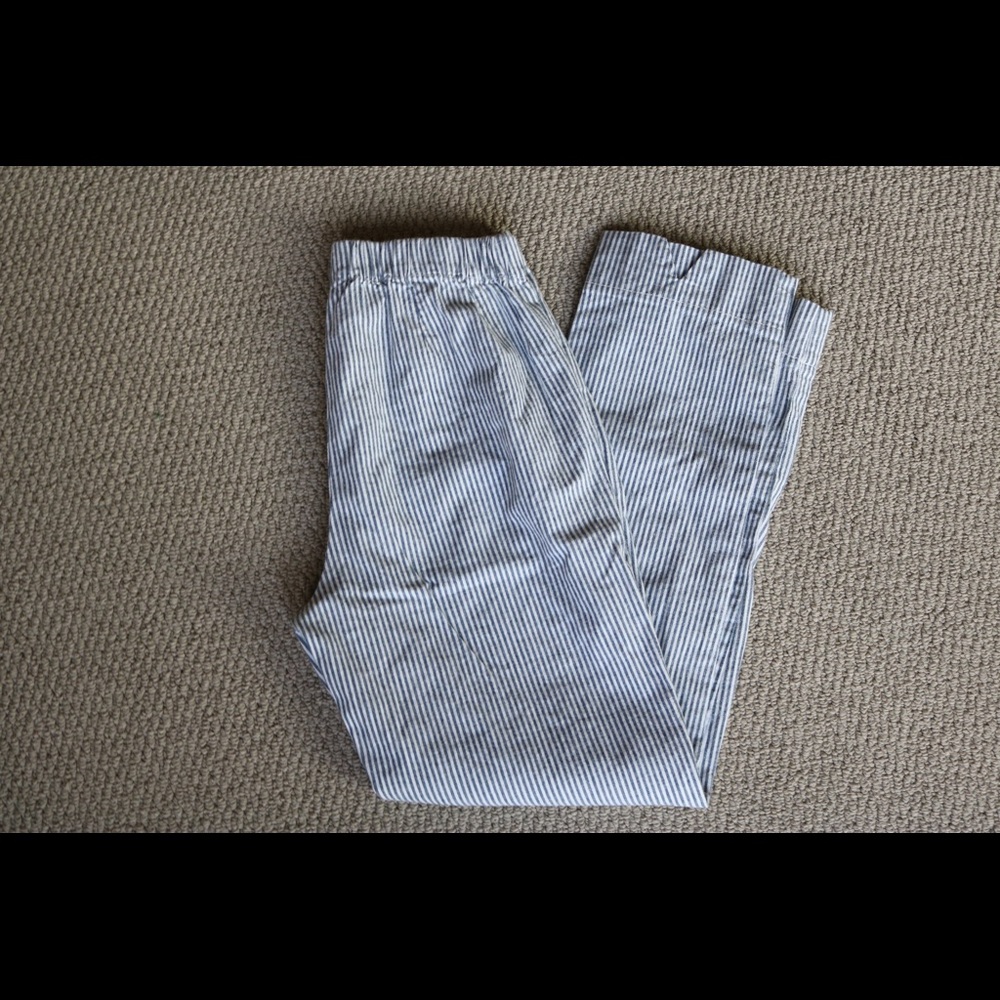 BRANDY MELVILLE STRIPED BLUE AND WHITE PANTS